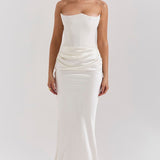 Silk Slimline Dress – Elegant Fit & Flattering Silhouette