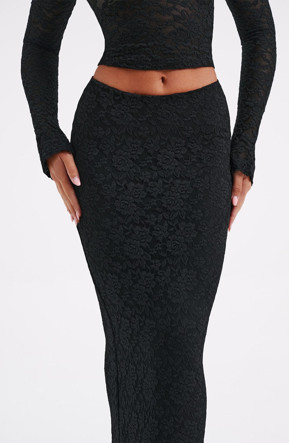 RHEA MAXI SKIRT - BLACK